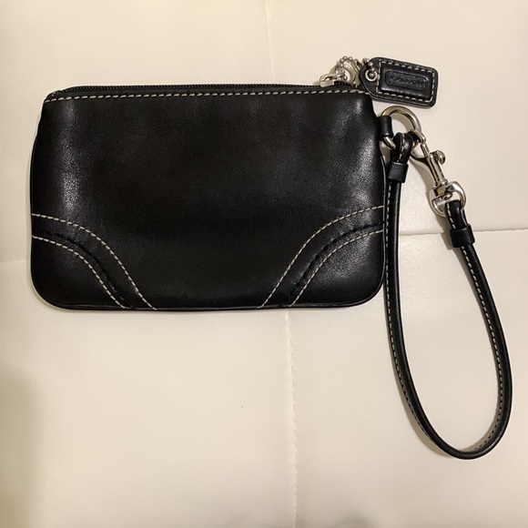 👛Vintage Coach Wristlet👛 - Picture 2 of 5